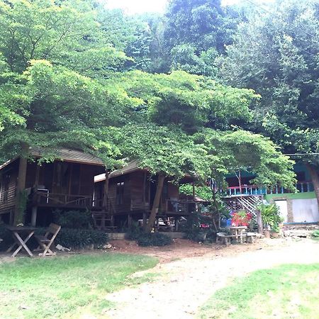 Baan Pha Nin Mung Korn Apartment Rayong Exterior photo