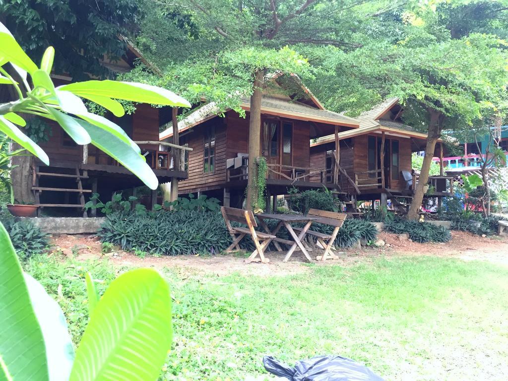 Baan Pha Nin Mung Korn Apartment Rayong Exterior photo