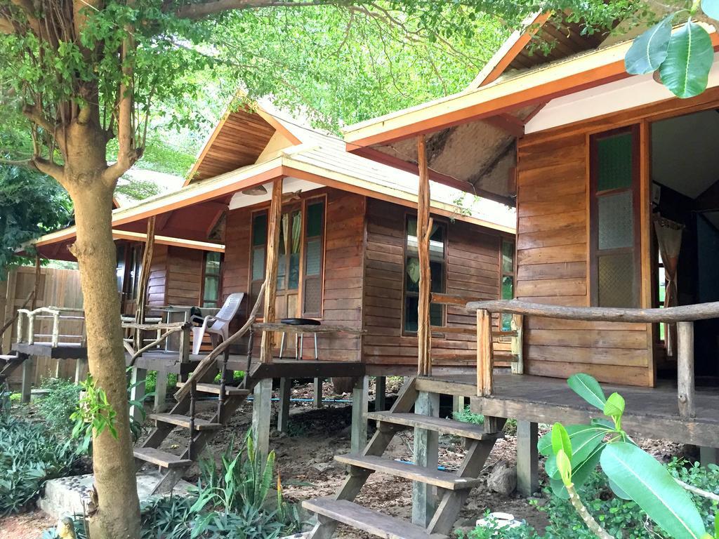 Baan Pha Nin Mung Korn Apartment Rayong Exterior photo